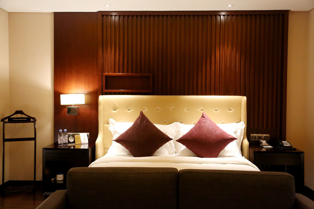 Lia! Chengdu Hotel Eksteriør bilde
