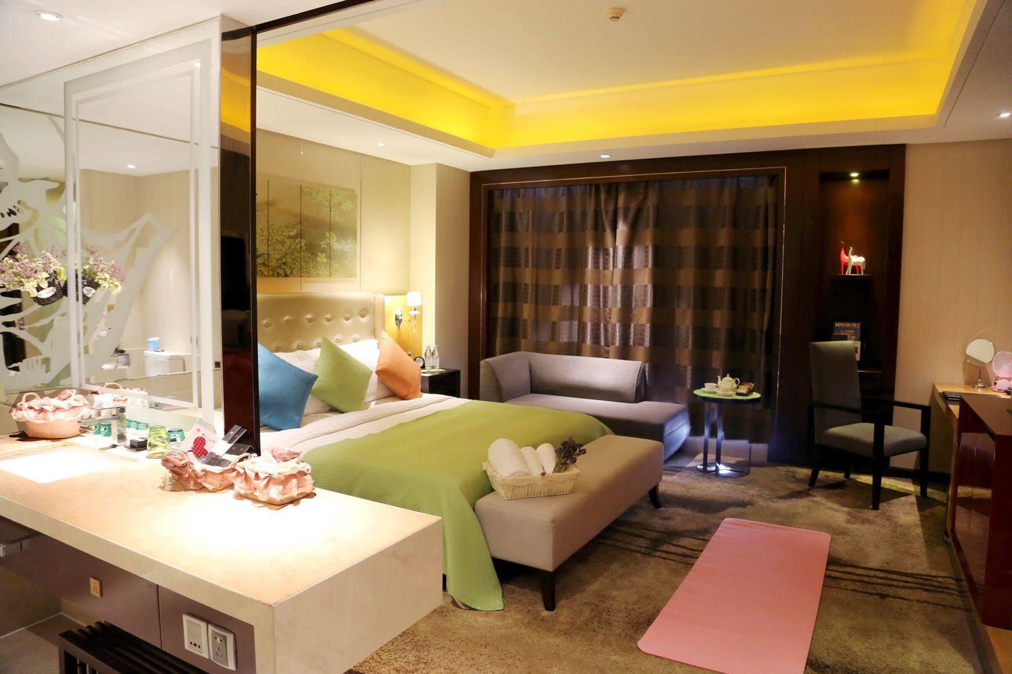 Lia! Chengdu Hotel Eksteriør bilde